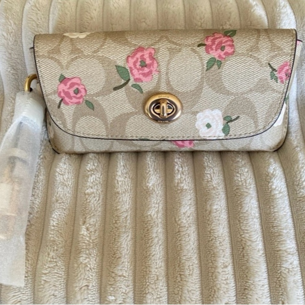COACH SUNGLASS CASE FLORAL PRINT